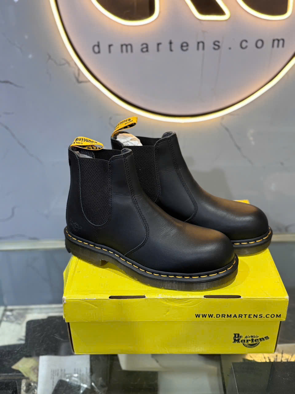Dr. Martens 2976 FELLSIDE