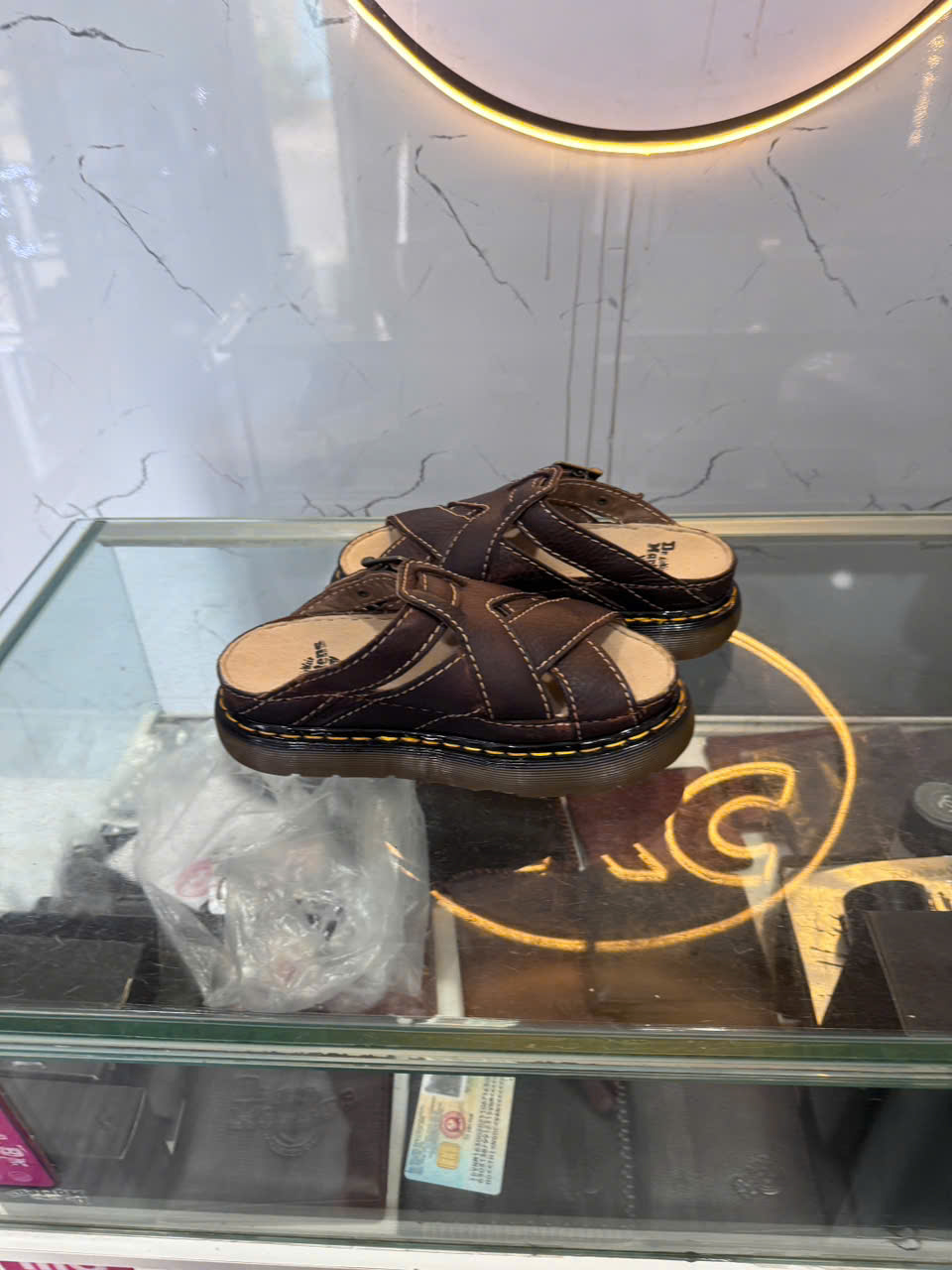 Dr. Martens Hoàng Phúc 2012 - Siêu Hiếm | Like New 98%