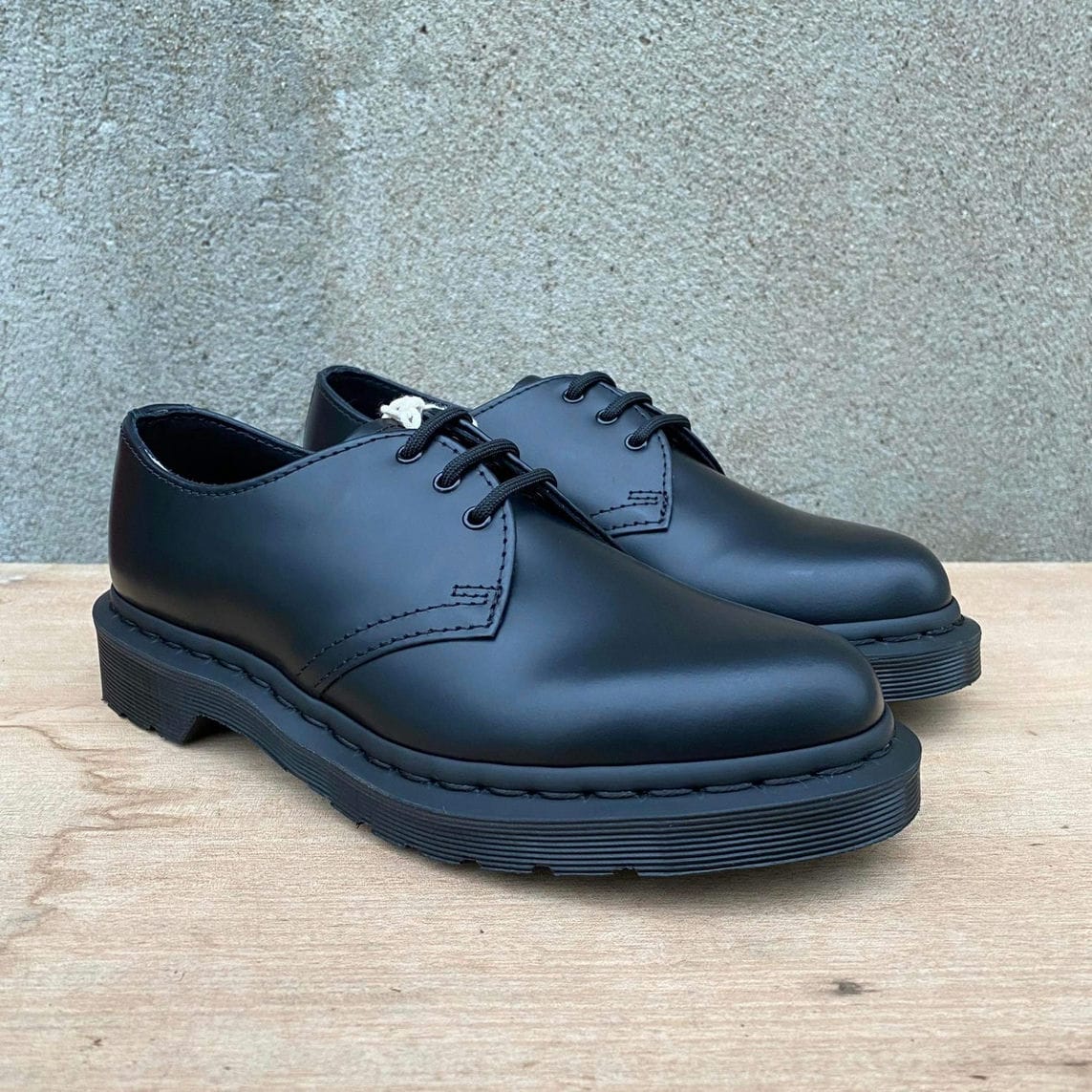 Giày Dr. Martens 1461 MONO