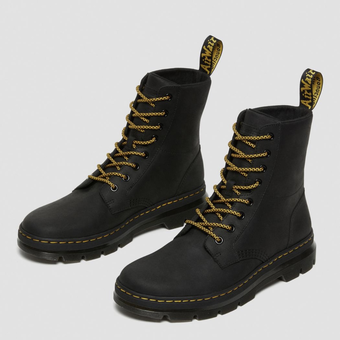 Giày Boots Dr. Martens Wyoming Combs Leather