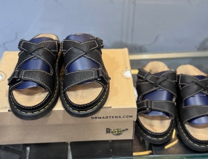 Dép Dr. Martens Dull 2020 Chính Hãng HOÀNG PHÚC Like New