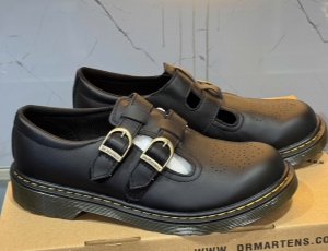 Dr. Martens 8065 Y