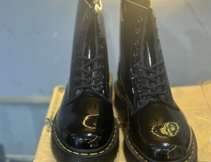 Dr. Martens 1460 bex da bóng